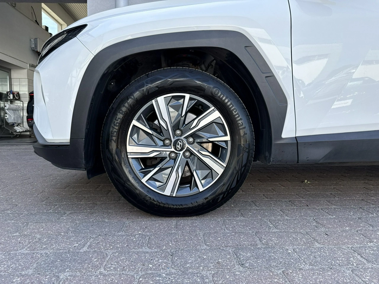 Hyundai Tucson - Zdjęcie 8