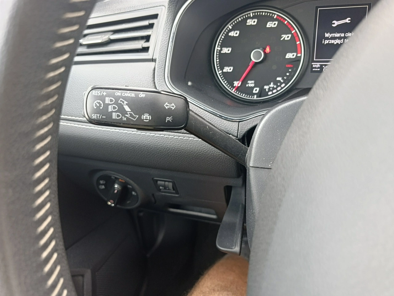 Seat Arona - Zdjęcie 19