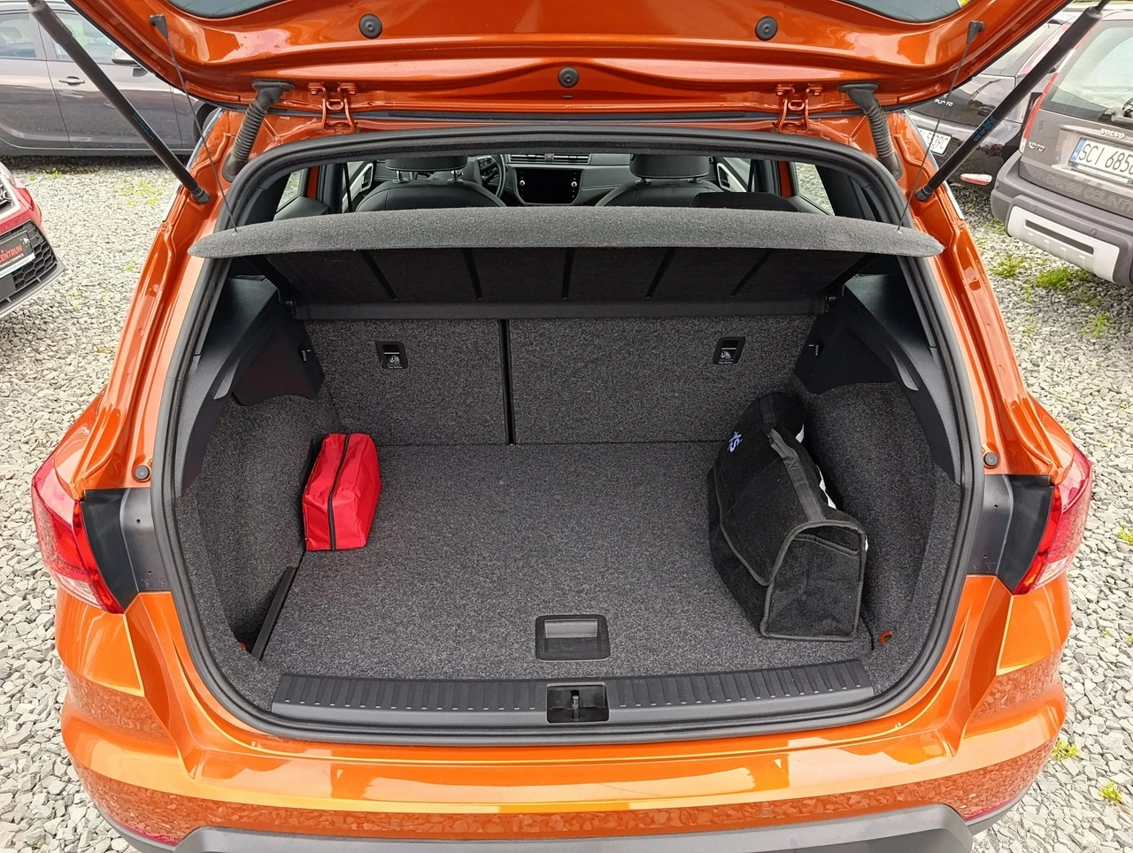 Seat Arona - Zdjęcie 22