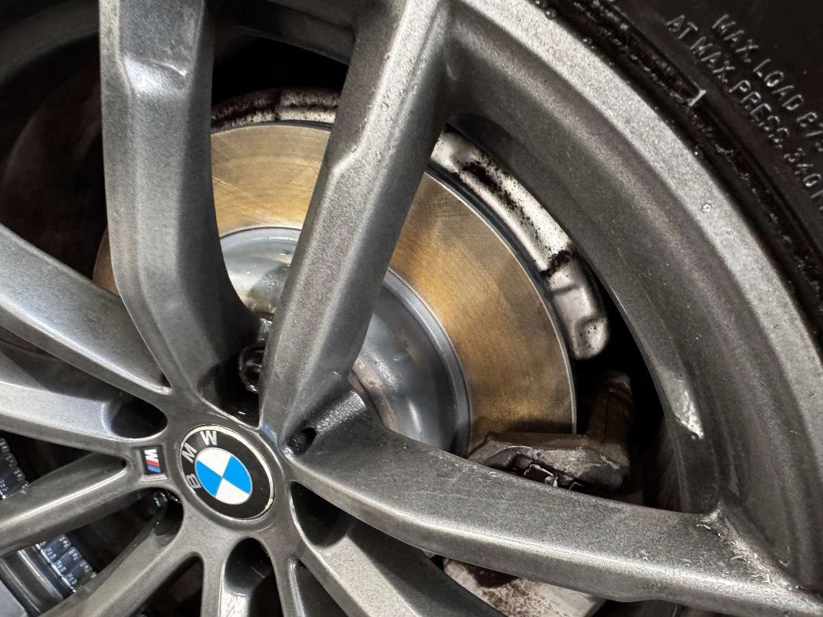 BMW Seria 5 - Zdjęcie 17