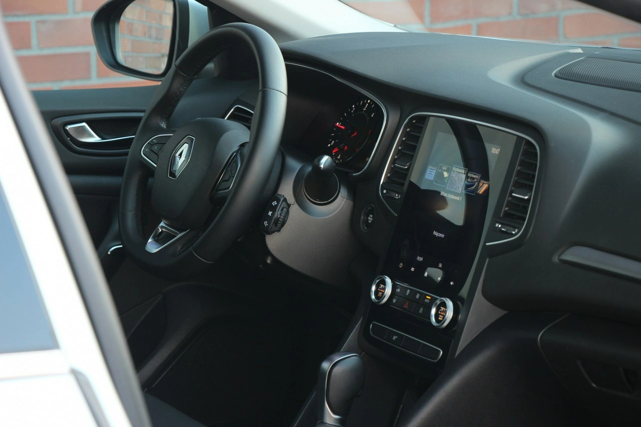 Renault Megane - Zdjęcie 28