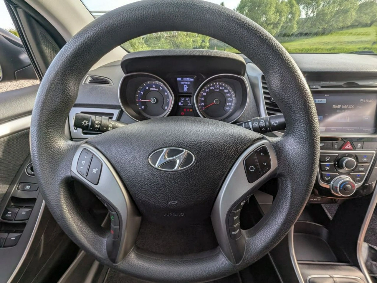 Hyundai i30 - Zdjęcie 10
