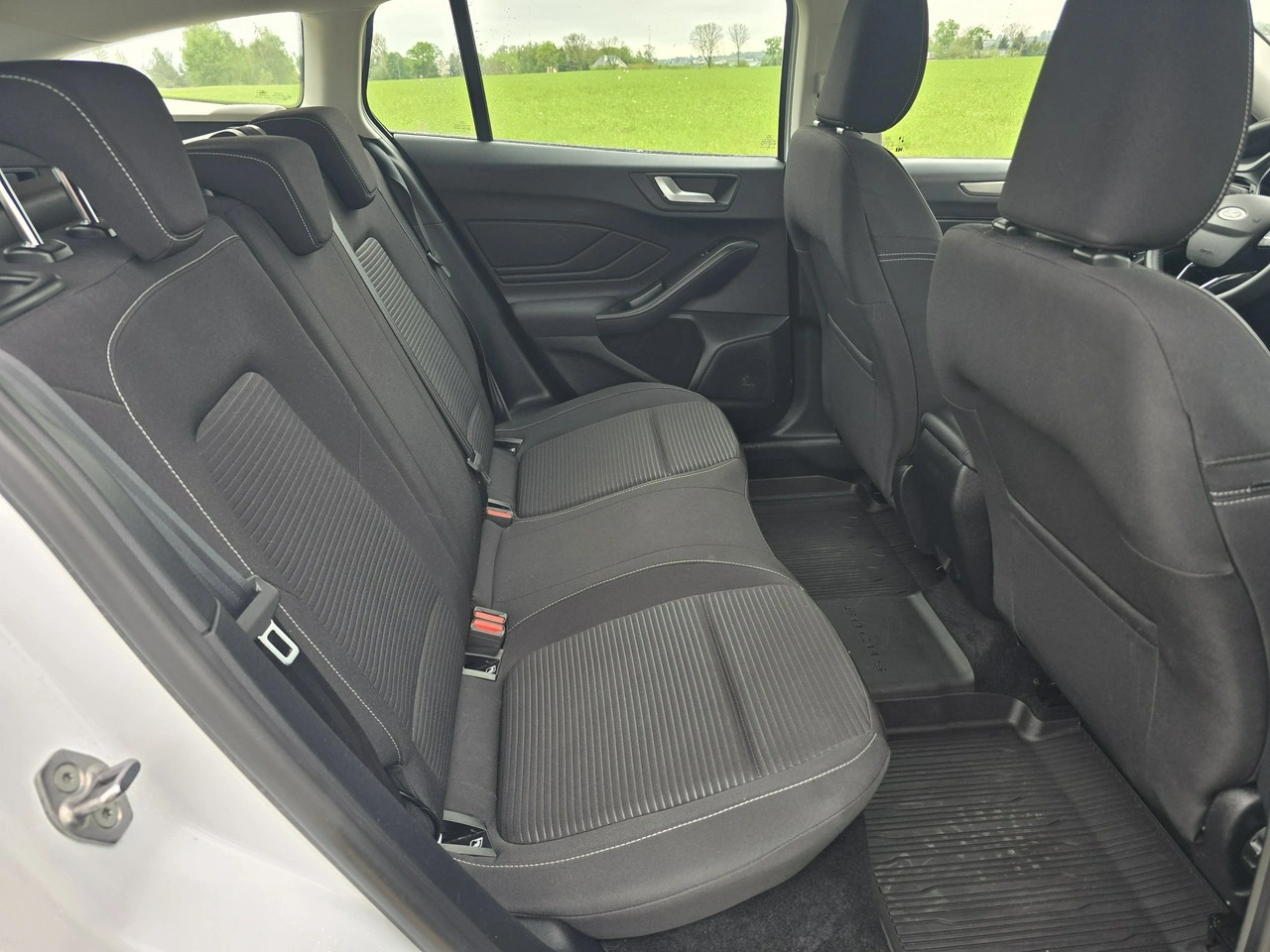 Ford Focus - Zdjęcie 15