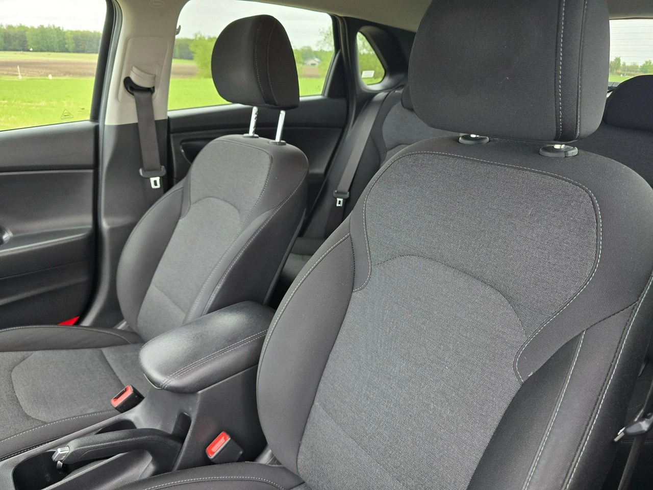 Hyundai i30 - Zdjęcie 13