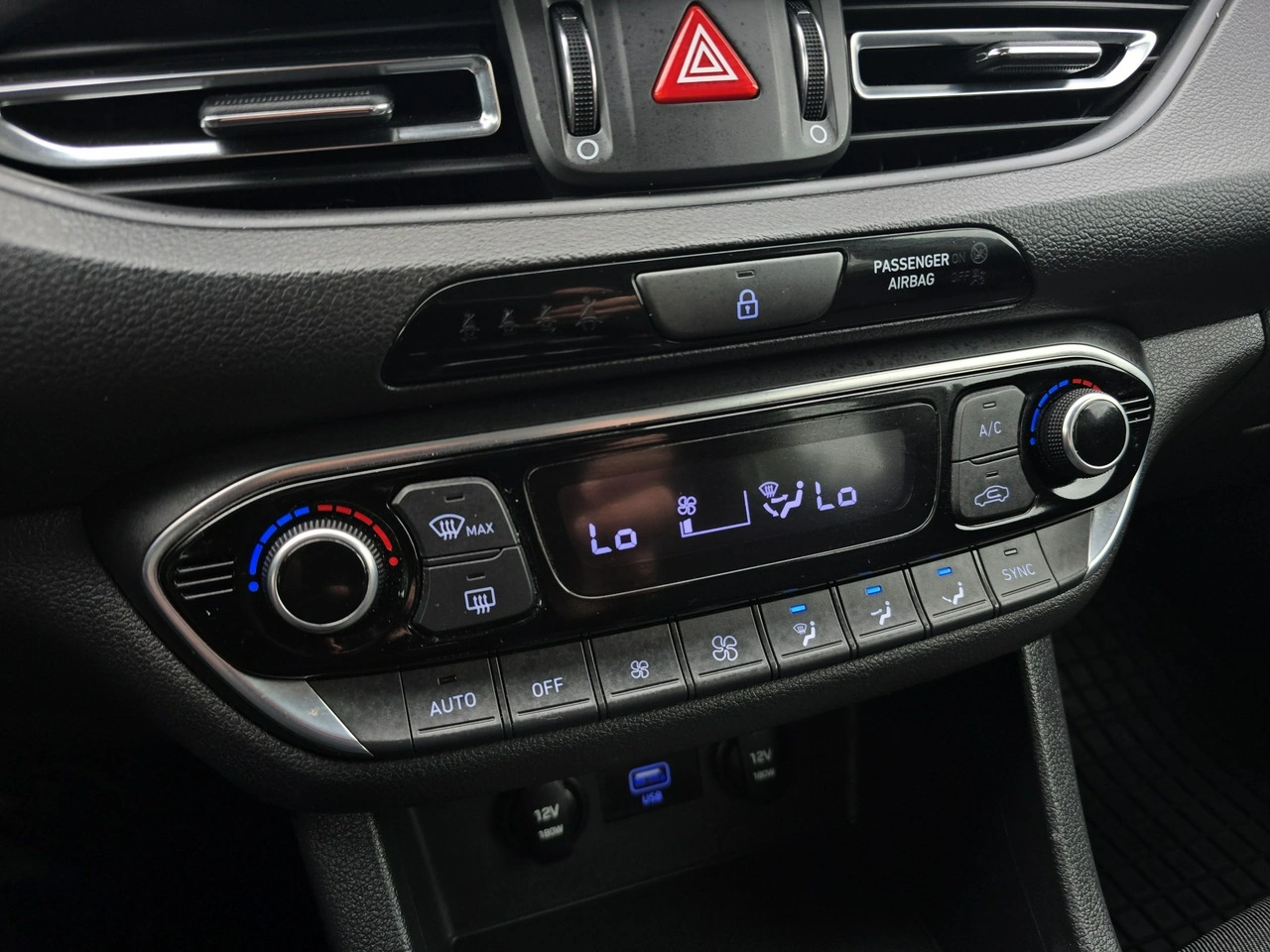 Hyundai i30 - Zdjęcie 18