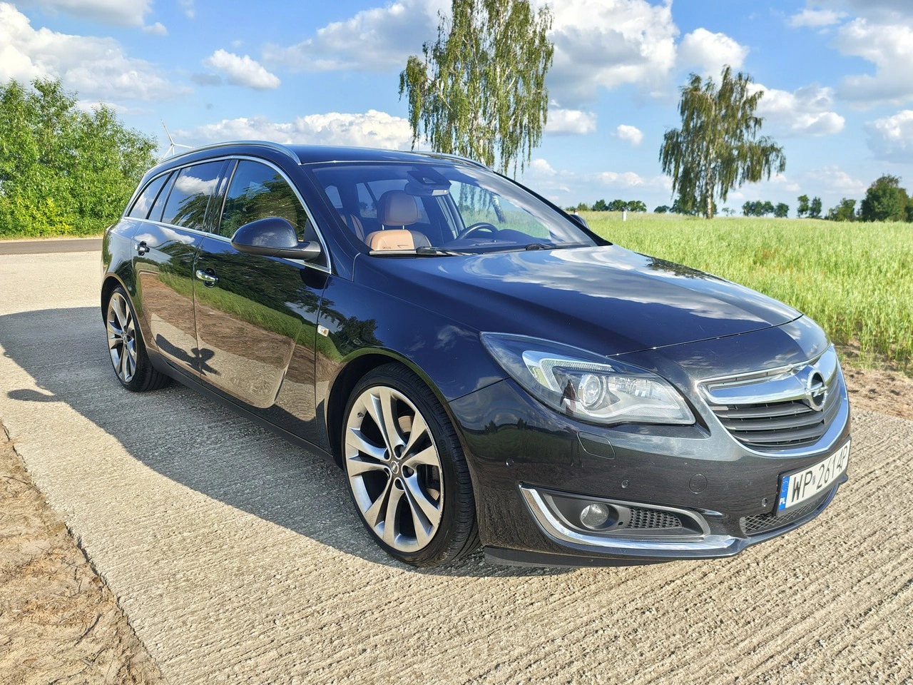 Opel Insignia - Główne zdjęcie