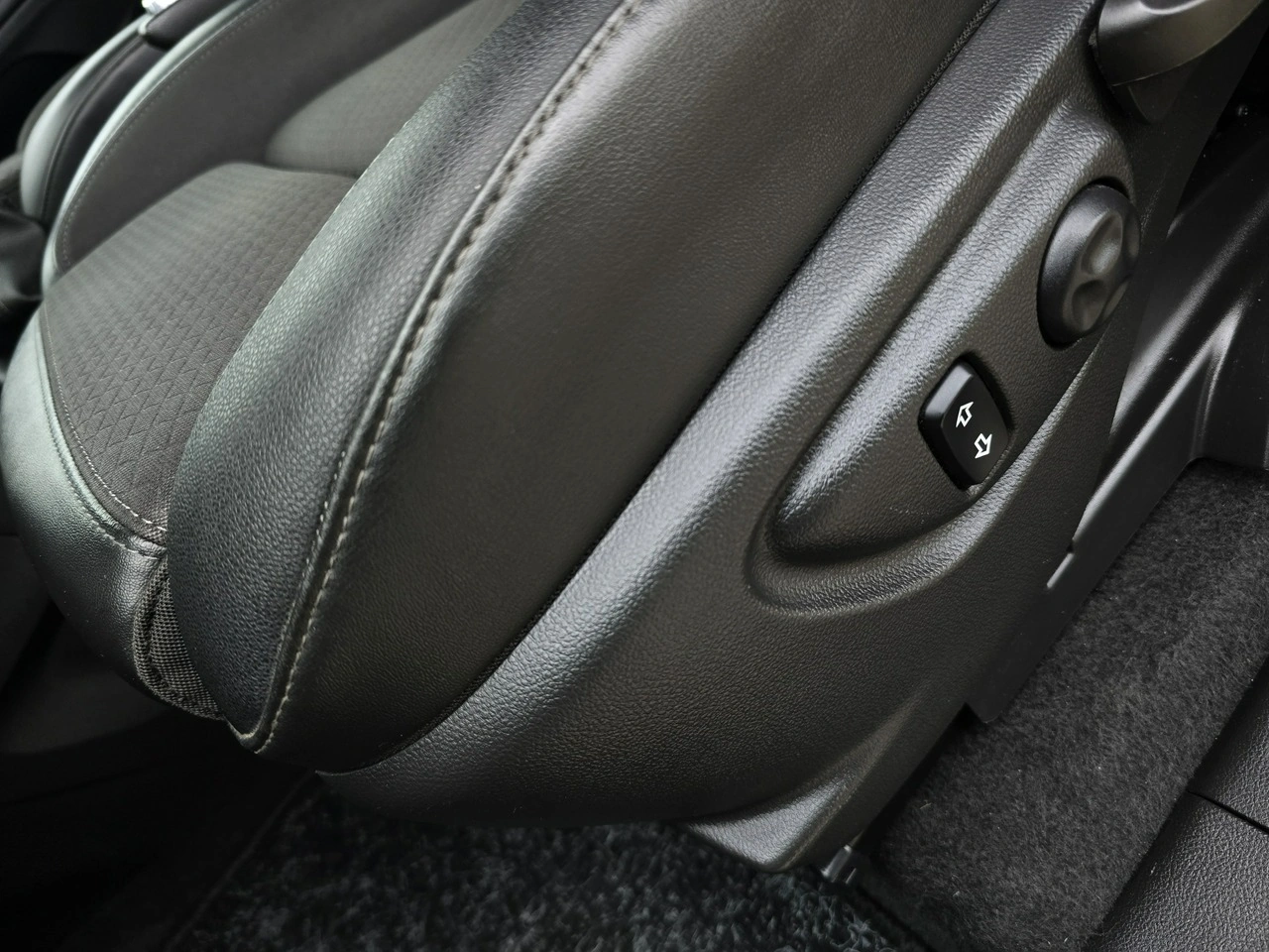Opel Mokka - Zdjęcie 16