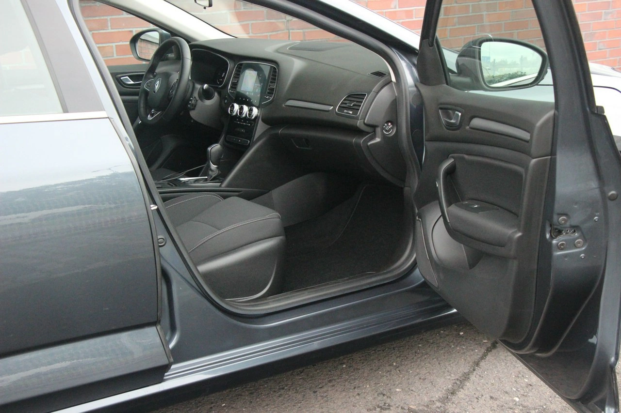 Renault Megane - Zdjęcie 29