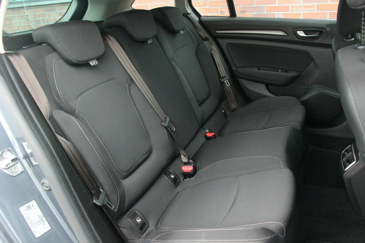 Renault Megane - Zdjęcie 37