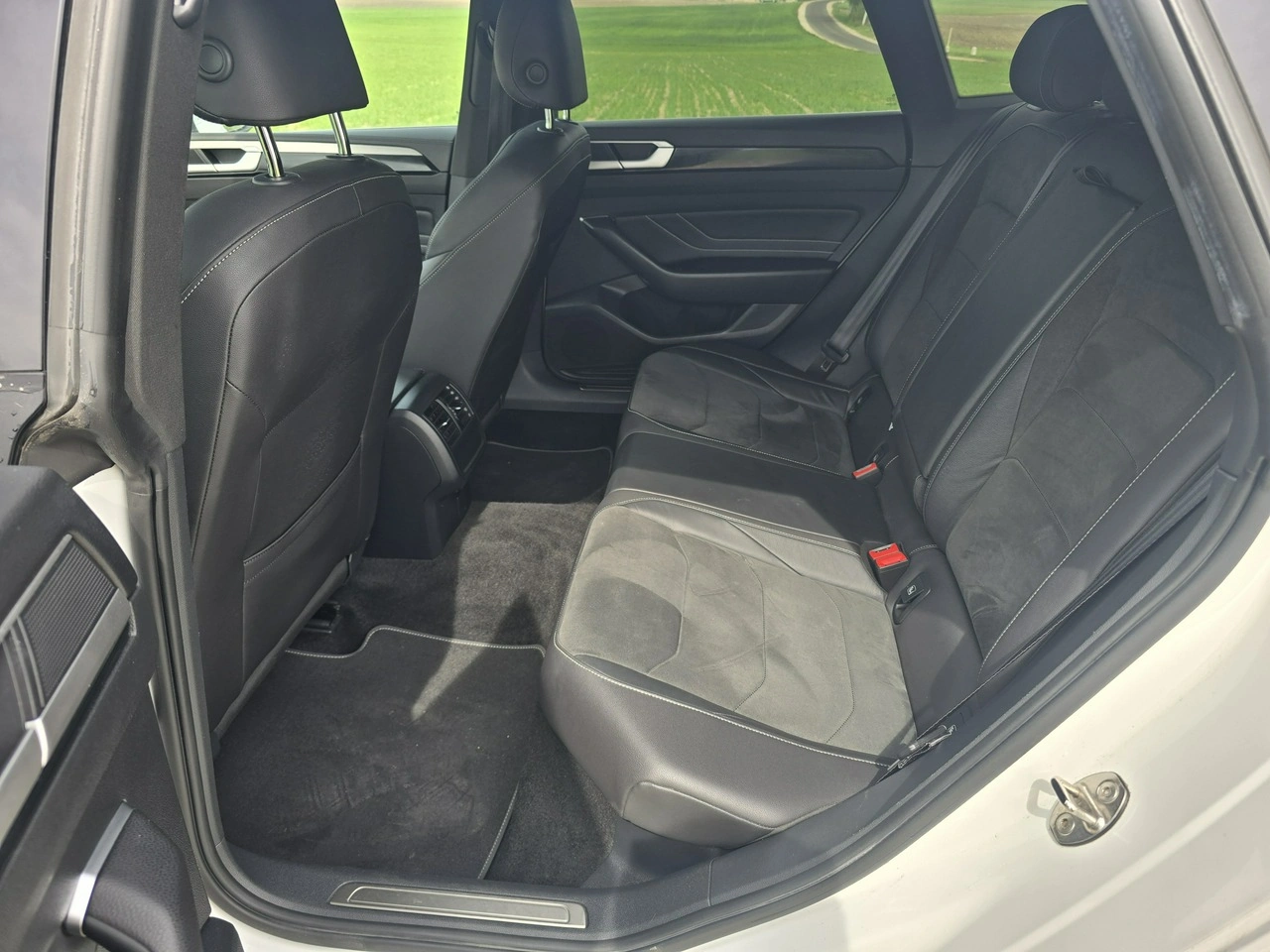 Volkswagen Arteon - Zdjęcie 15