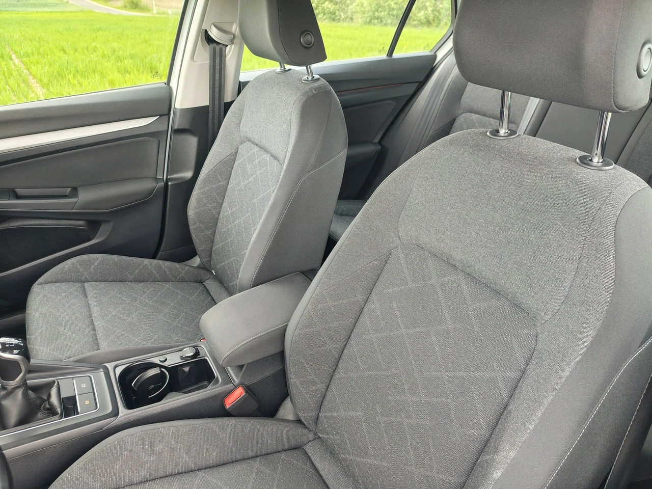 Volkswagen Golf - Zdjęcie 9