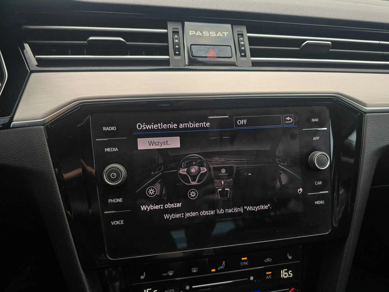 Volkswagen Passat - Zdjęcie 26