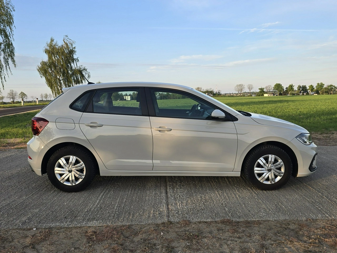 Volkswagen Polo - Zdjęcie 4