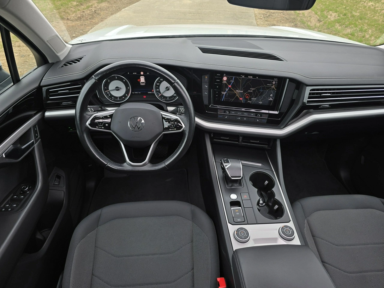 Volkswagen Touareg - Zdjęcie 9