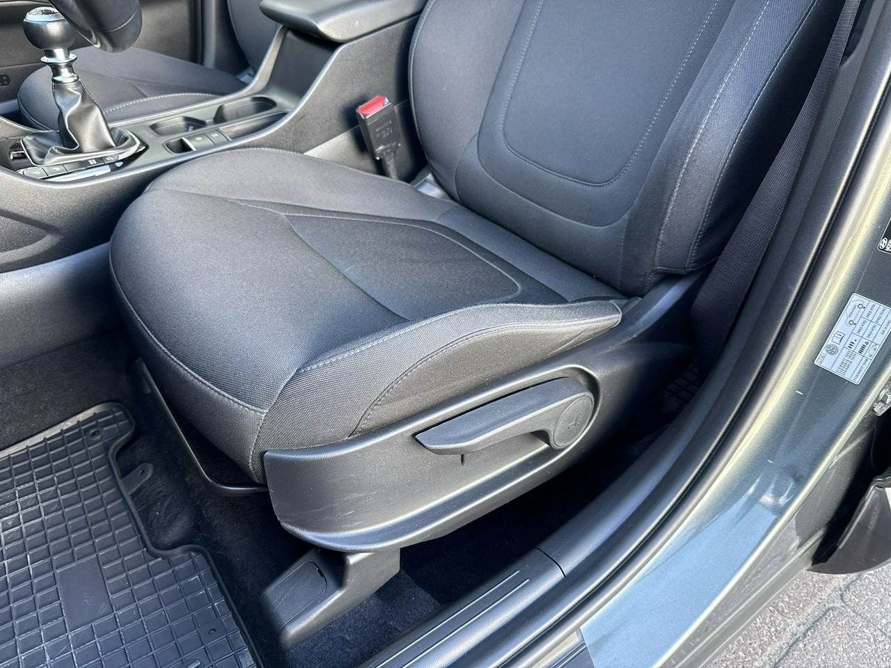 Hyundai Tucson - Zdjęcie 23