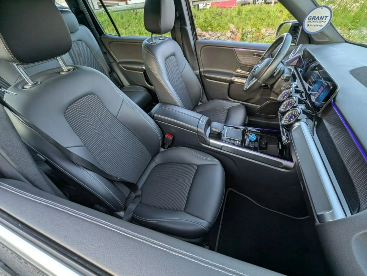 Mercedes GLB - Zdjęcie 9