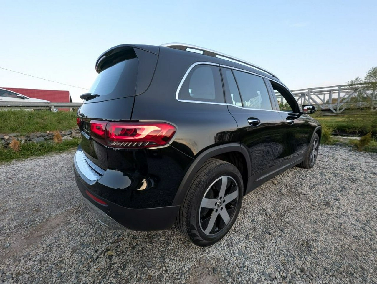 Mercedes GLB - Zdjęcie 3