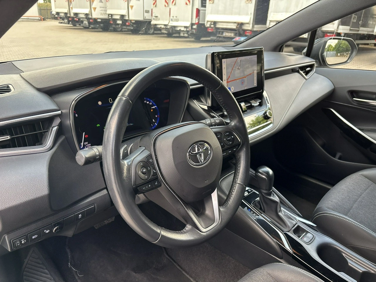 Toyota Corolla - Zdjęcie 9