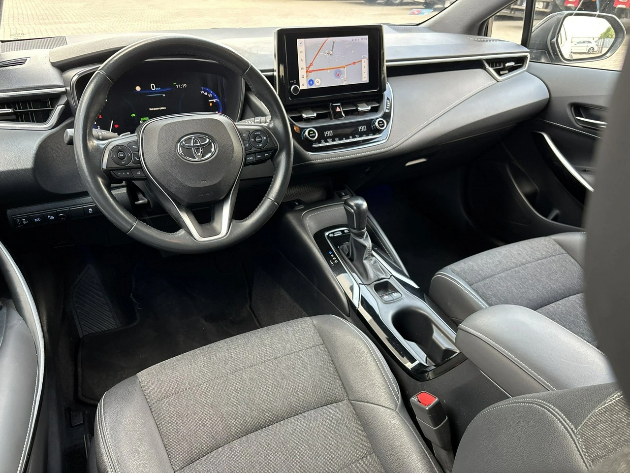 Toyota Corolla - Zdjęcie 12