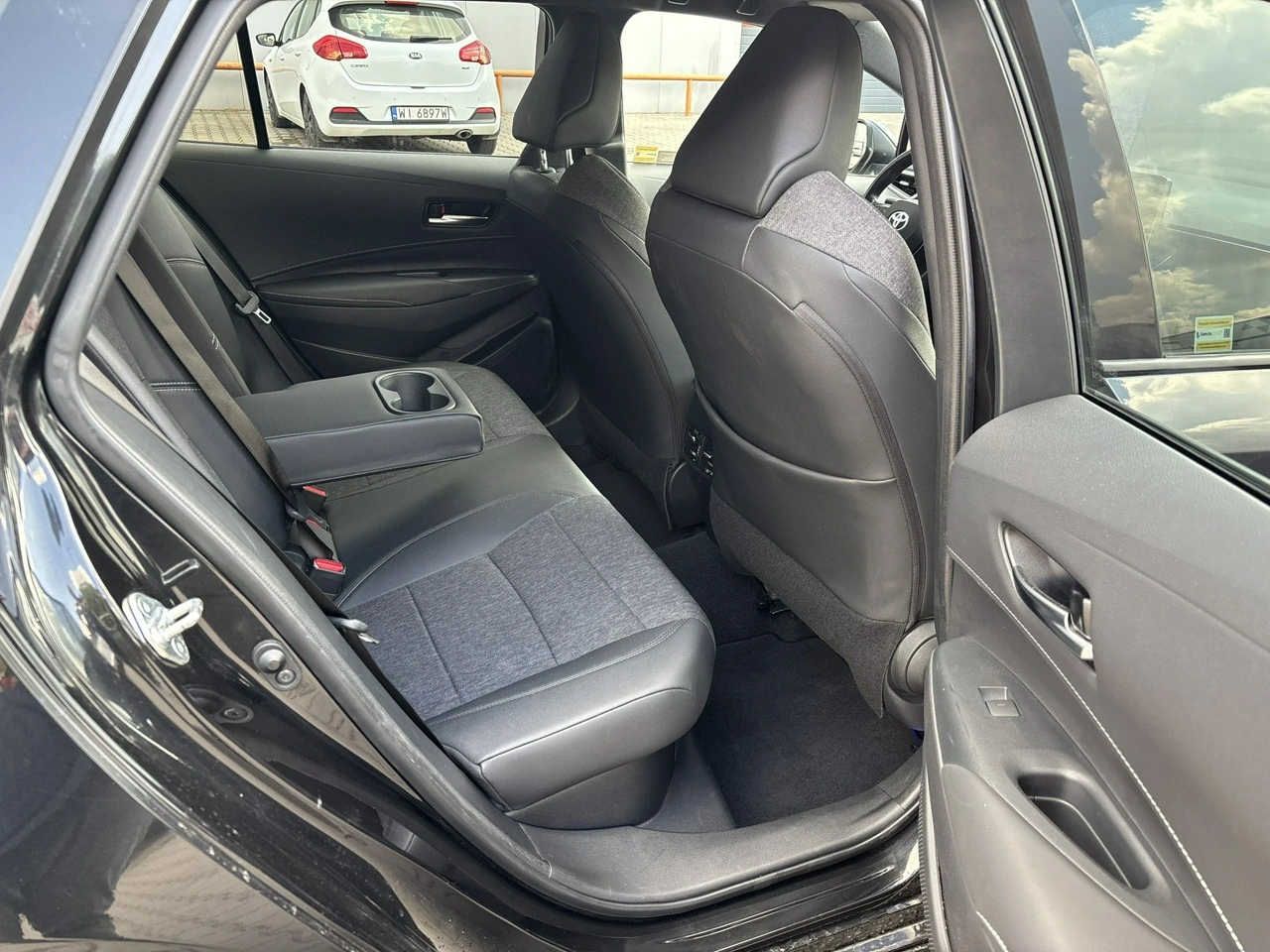 Toyota Corolla - Zdjęcie 14