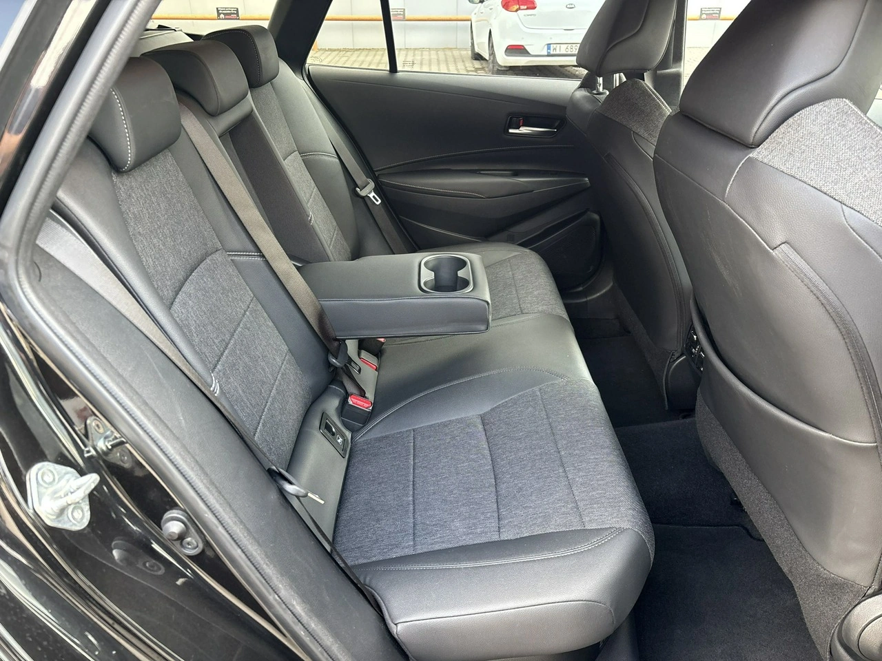 Toyota Corolla - Zdjęcie 15