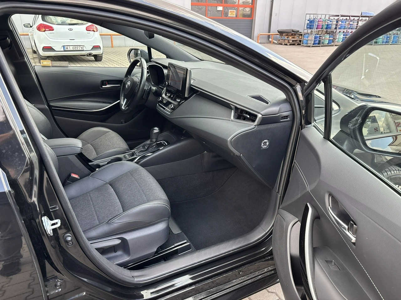 Toyota Corolla - Zdjęcie 16