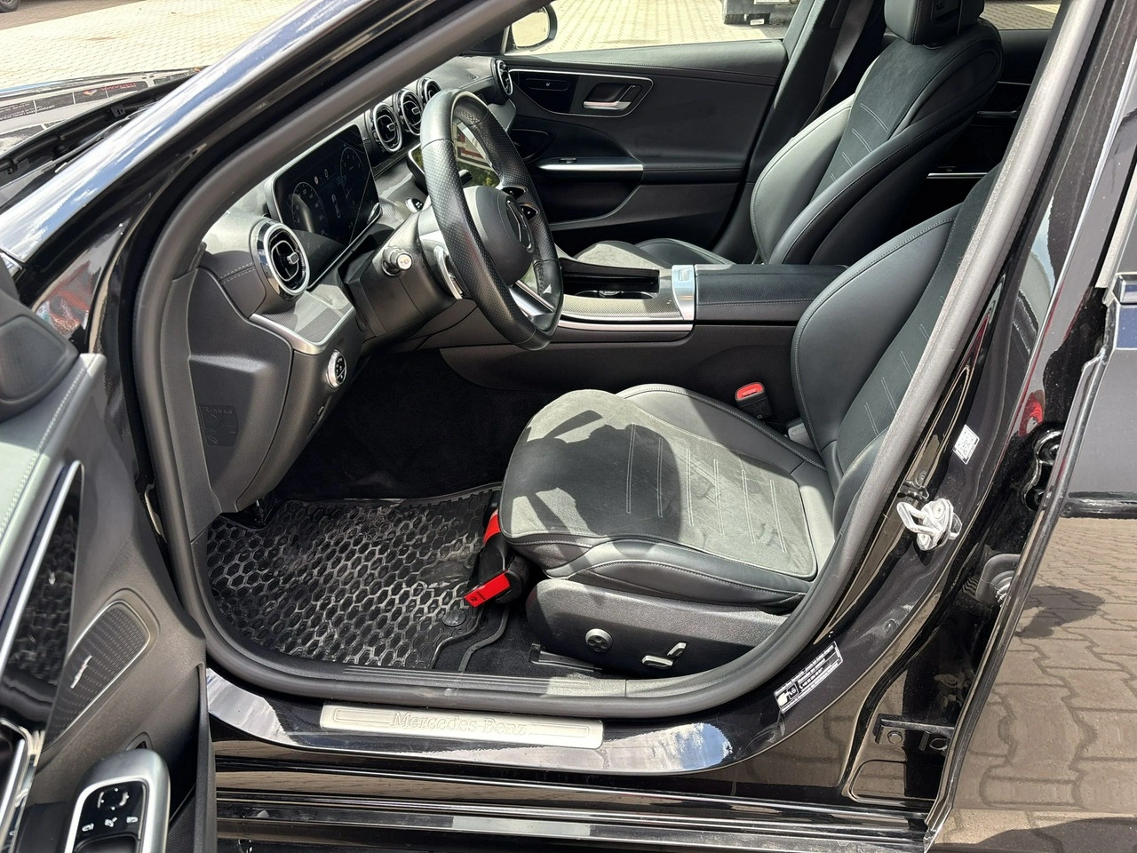 Mercedes C 200 - Zdjęcie 10