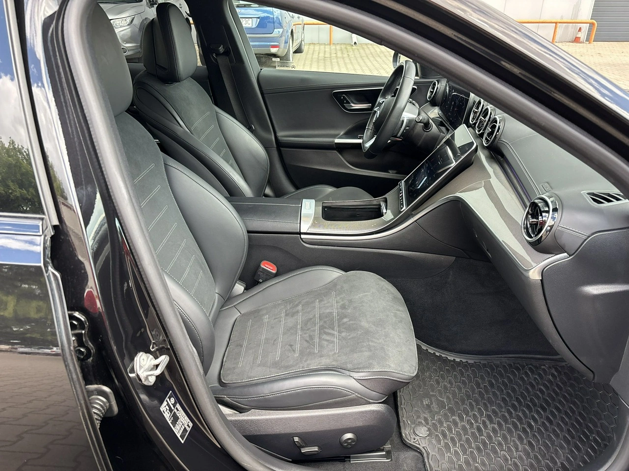 Mercedes C 200 - Zdjęcie 17