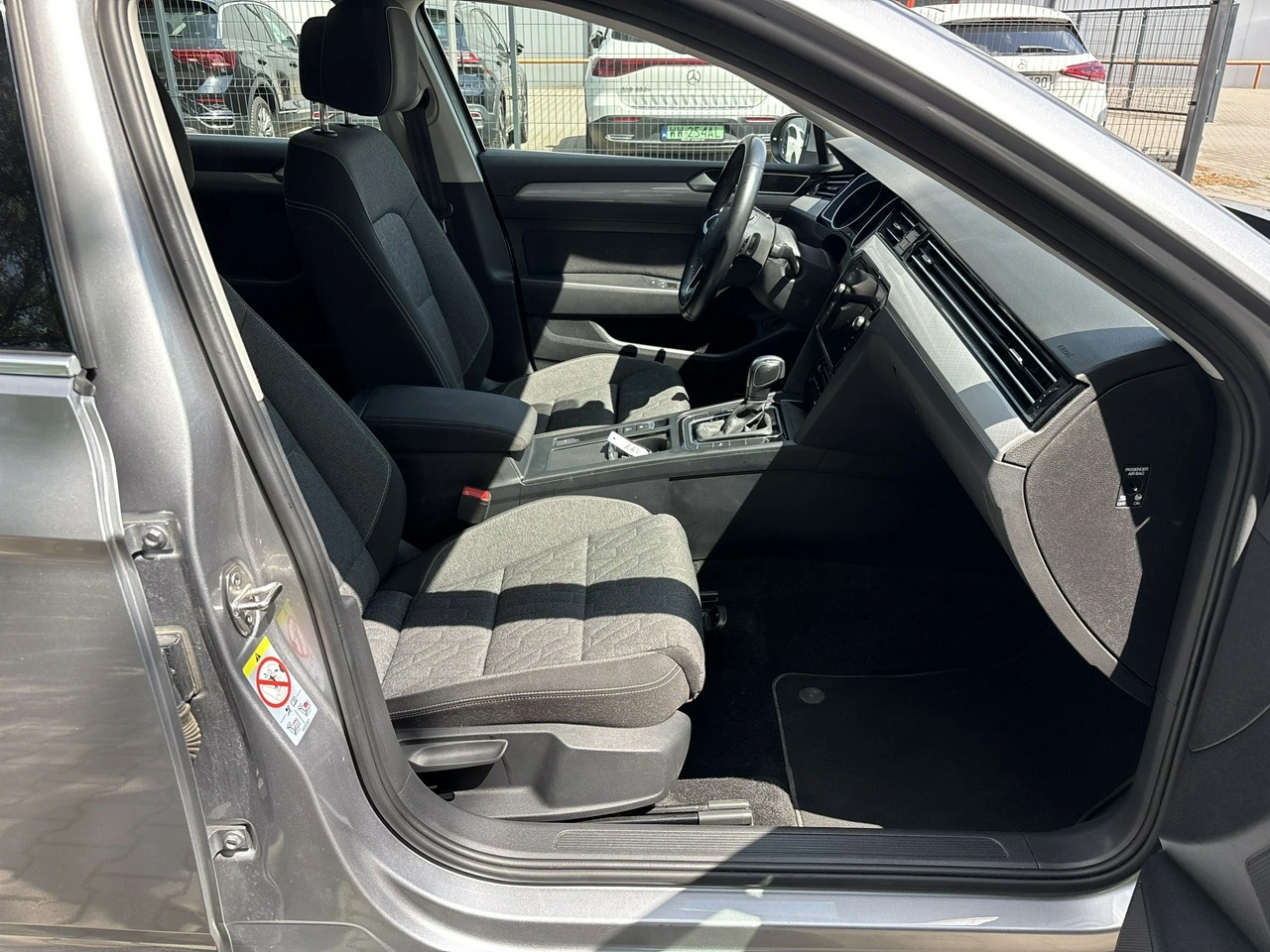 Volkswagen Passat - Zdjęcie 17