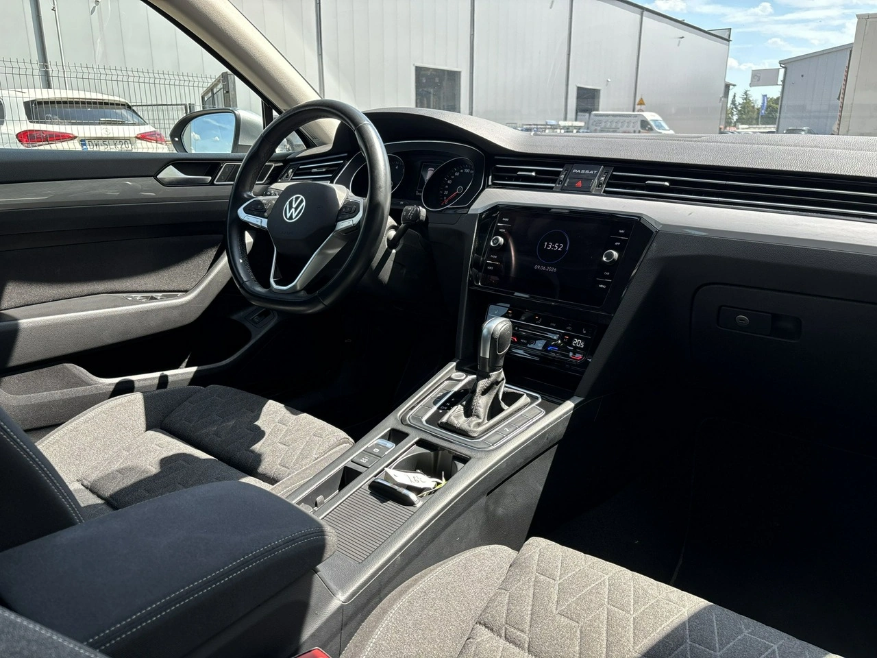 Volkswagen Passat - Zdjęcie 18