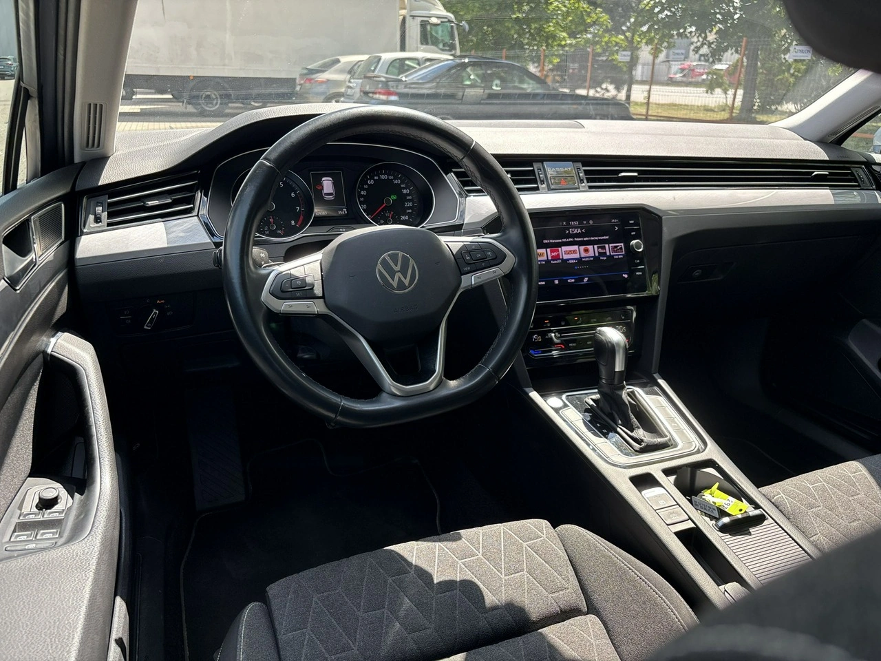 Volkswagen Passat - Zdjęcie 19
