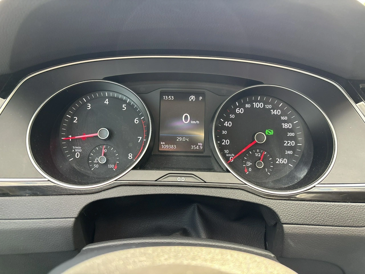 Volkswagen Passat - Zdjęcie 22