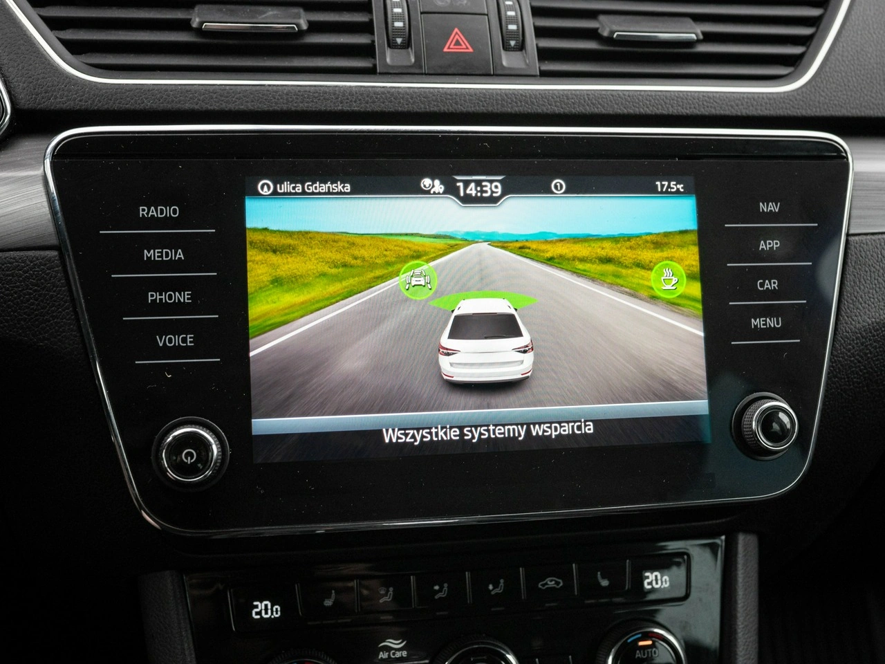 Skoda Superb - Zdjęcie 22