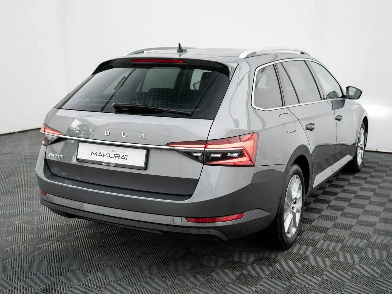 Skoda Superb - Zdjęcie 4