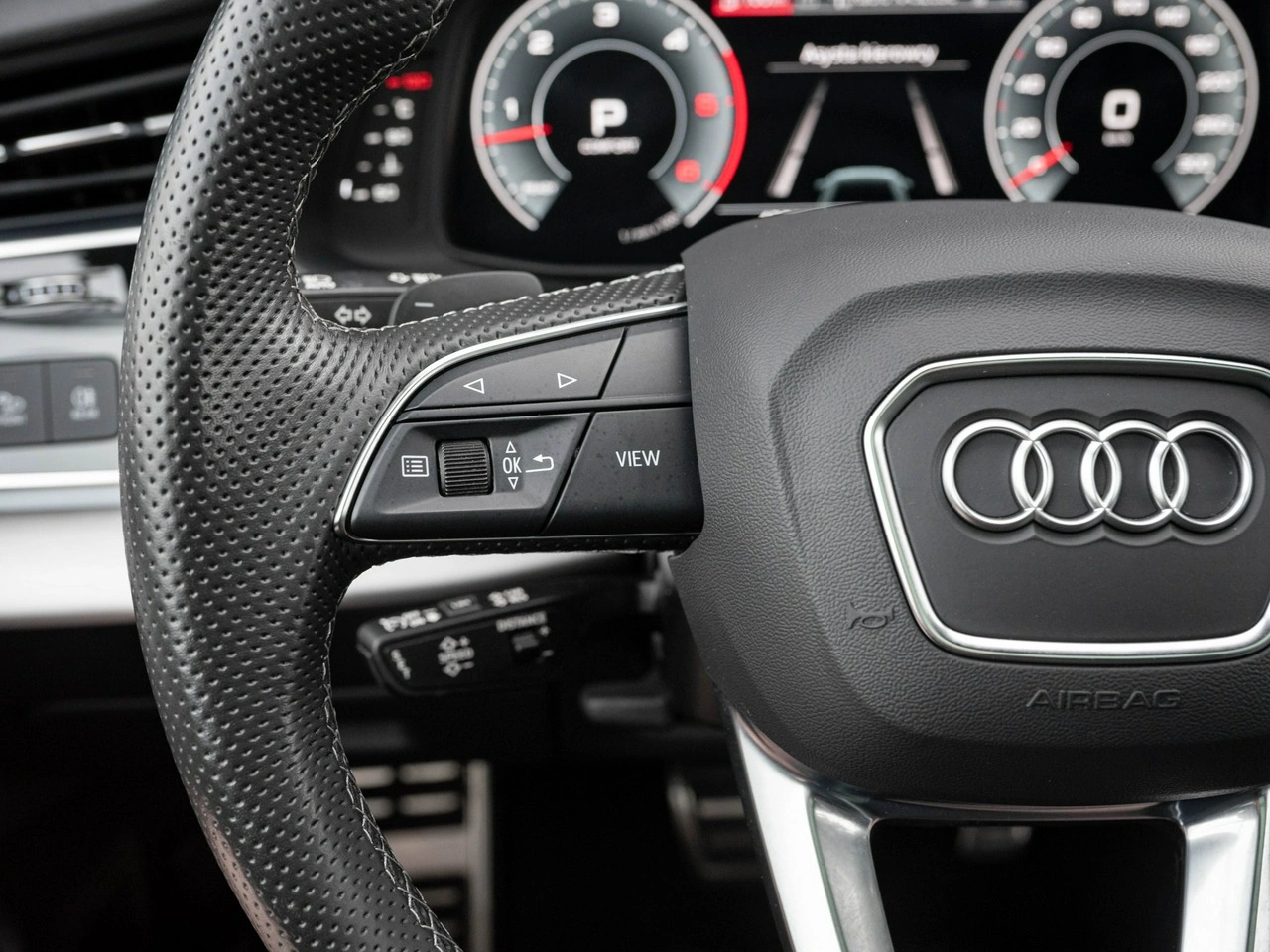 Audi Q8 - Zdjęcie 12