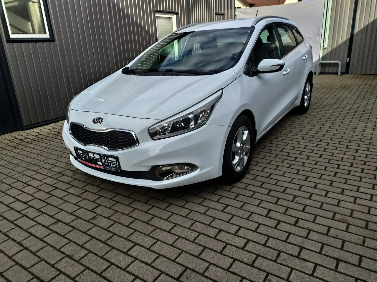 Kia Ceed - Zdjęcie 1