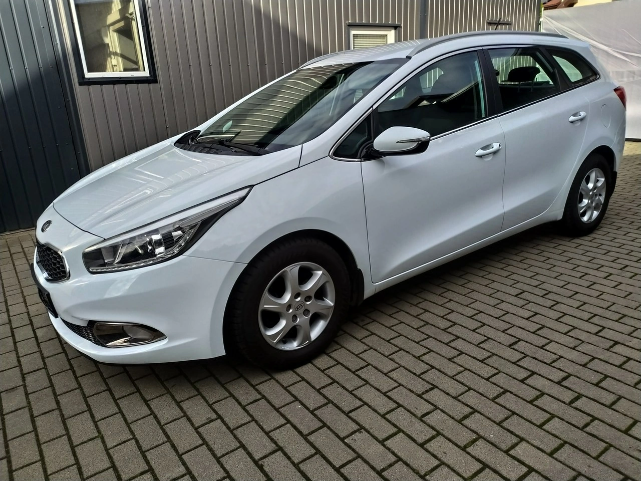 Kia Ceed - Zdjęcie 2