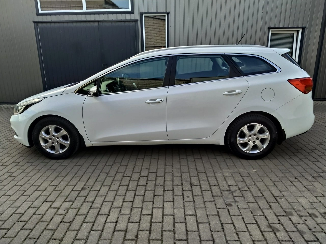 Kia Ceed - Zdjęcie 3