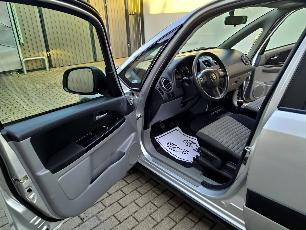 Suzuki SX4 - Zdjęcie 12