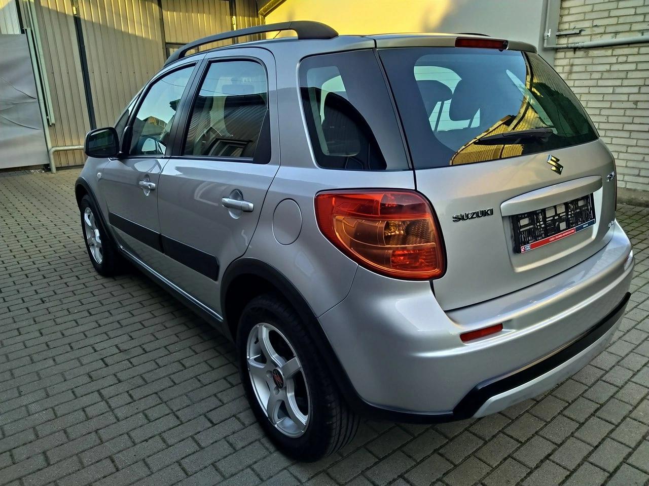 Suzuki SX4 - Zdjęcie 4