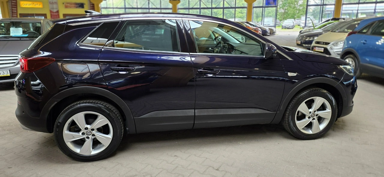 Opel Grandland X - Zdjęcie 9