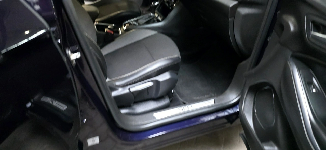 Opel Grandland X - Zdjęcie 18