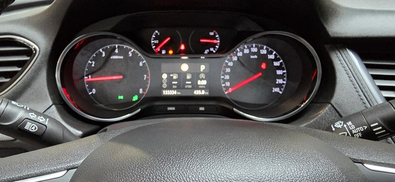 Opel Grandland X - Zdjęcie 23