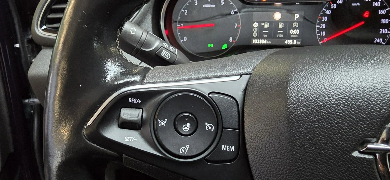 Opel Grandland X - Zdjęcie 24