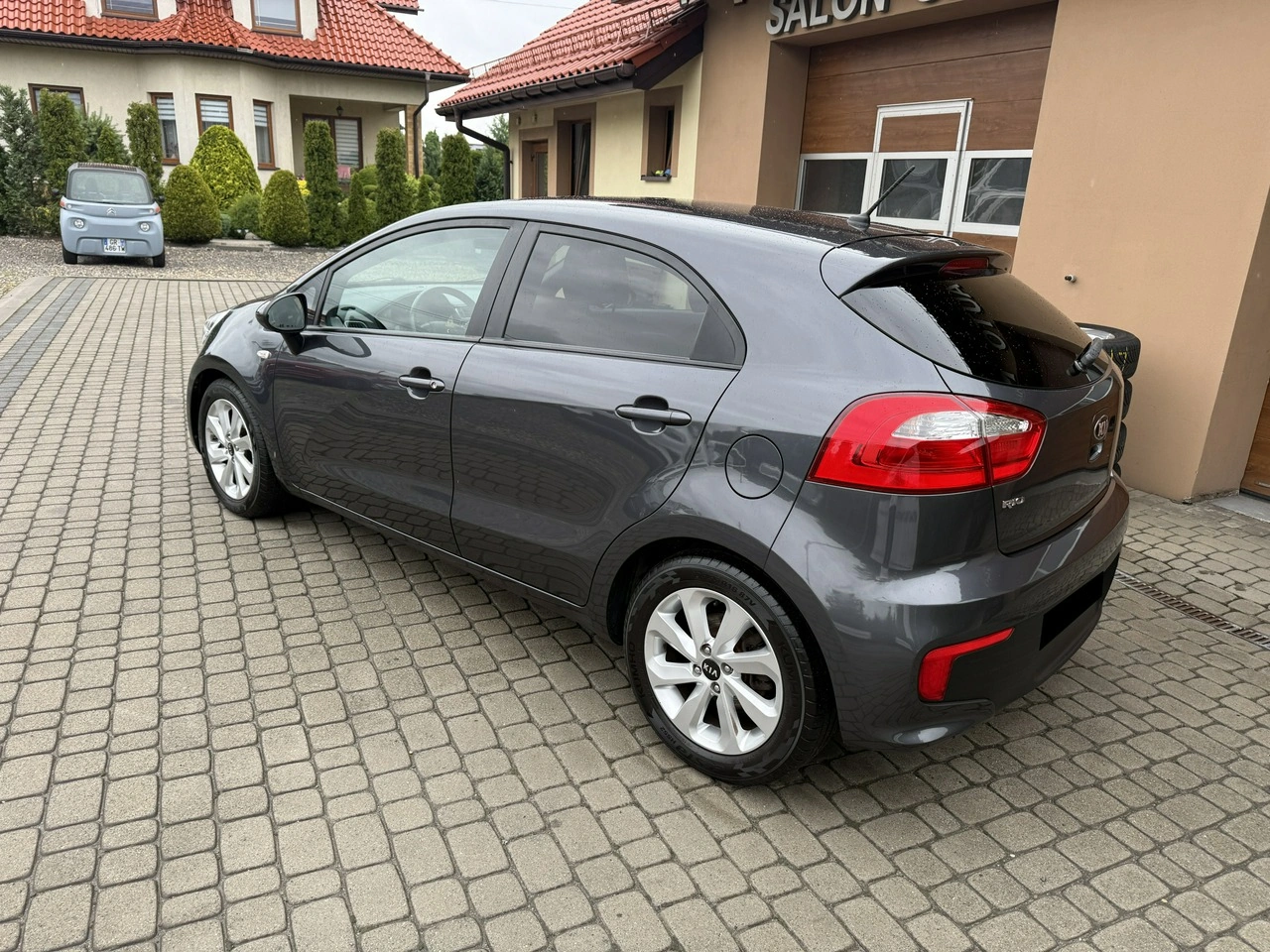 Kia Rio - Zdjęcie 9