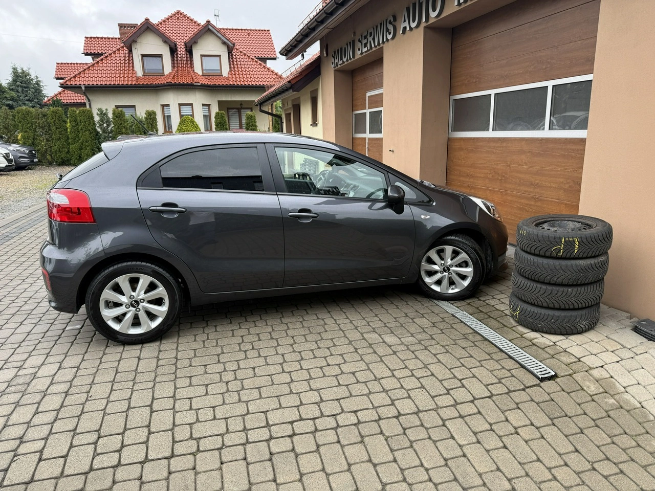 Kia Rio - Zdjęcie 13