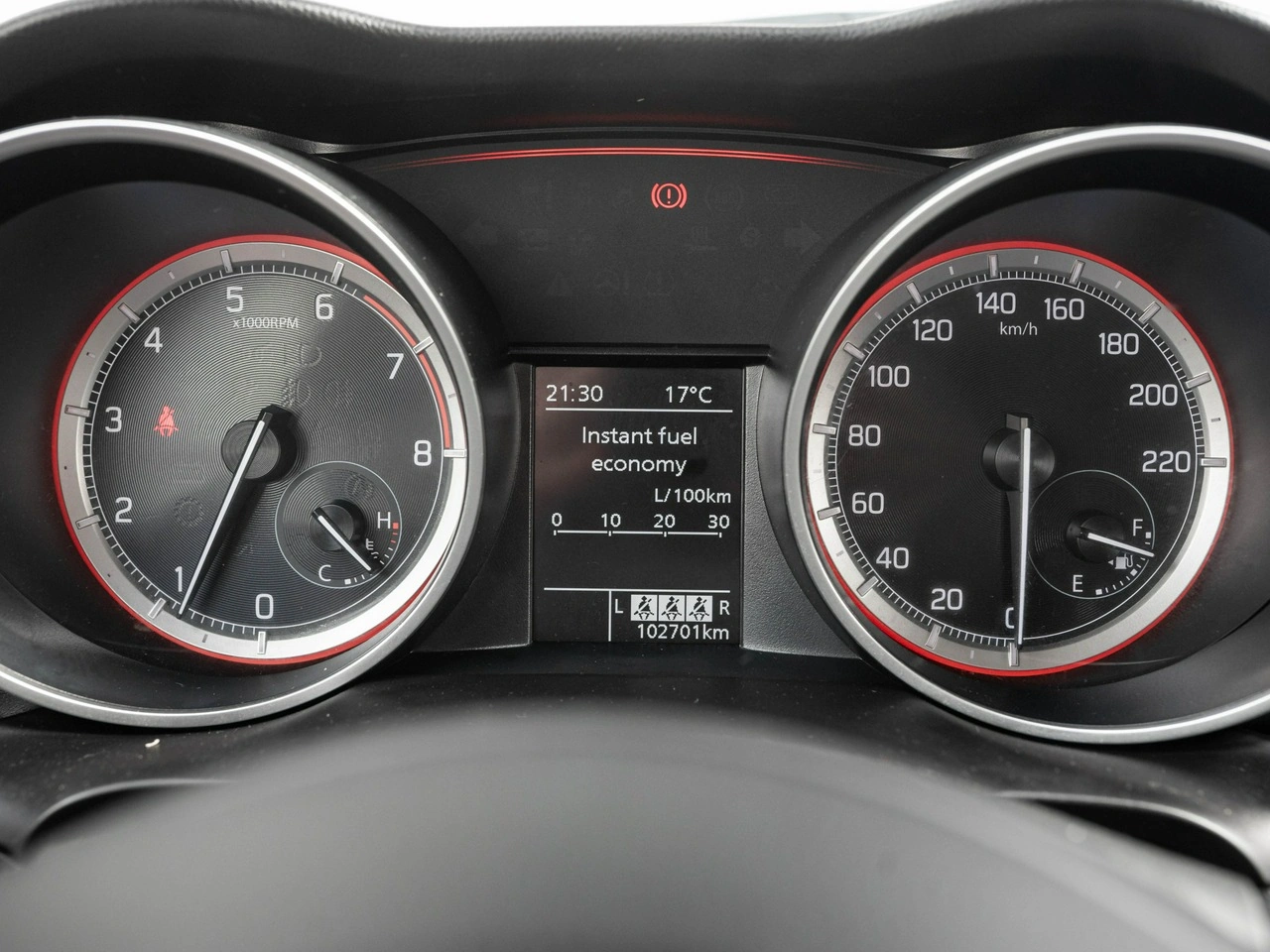 Suzuki Swift - Zdjęcie 11