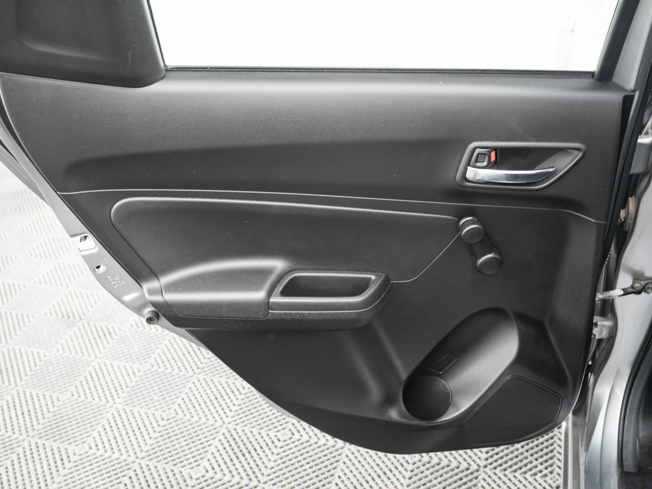 Suzuki Swift - Zdjęcie 17
