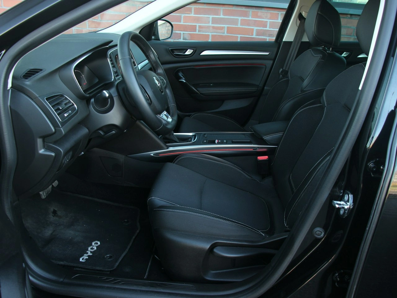 Renault Megane - Zdjęcie 9