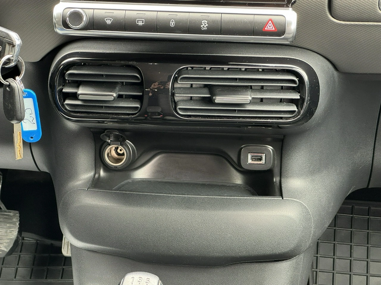 Citroën C4 Cactus - Zdjęcie 26